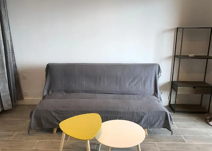 Location Corsica Ajaccio (Corsica)