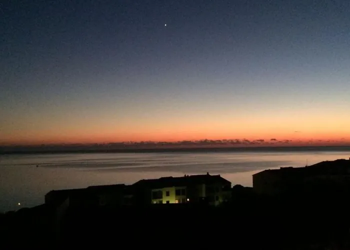 Location Corsica אז'אקסיו