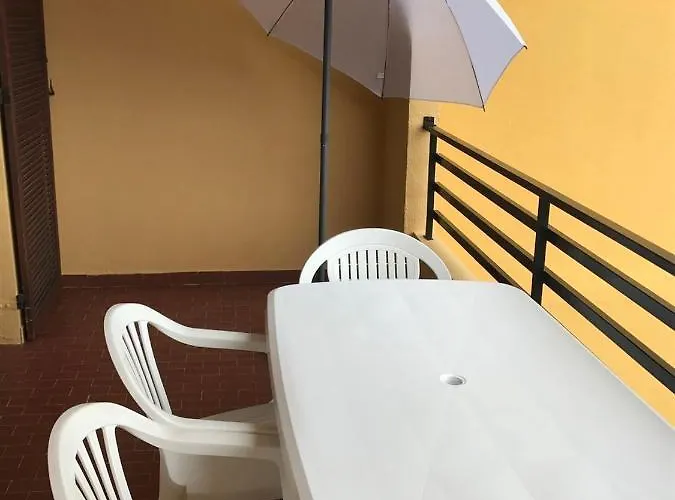 Location Corsica Ajaccio (Corsica)